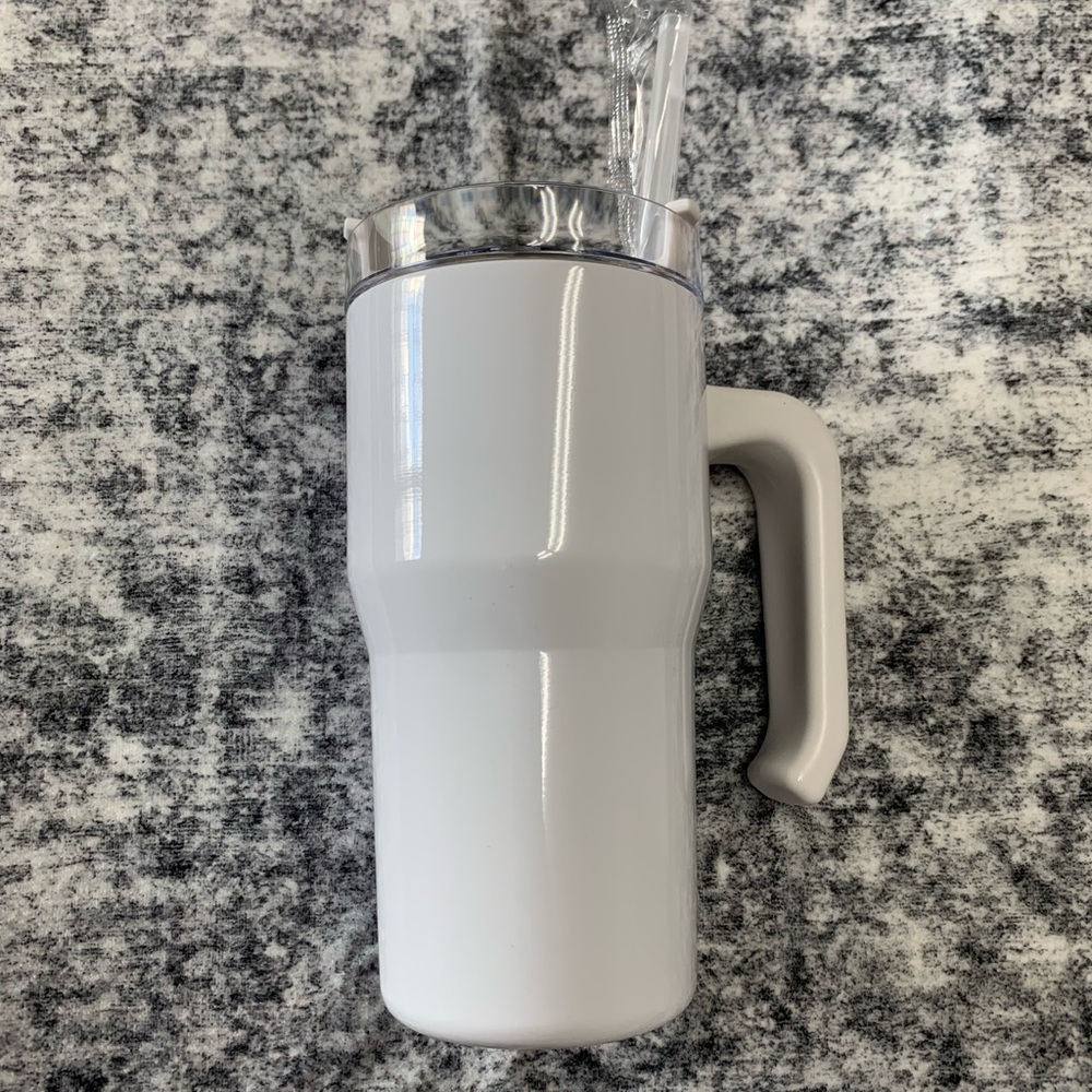 20 oz Tumbler with Handle